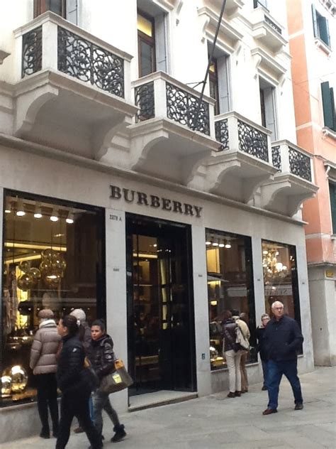 burberry italy retail limited noventa|Burberry .